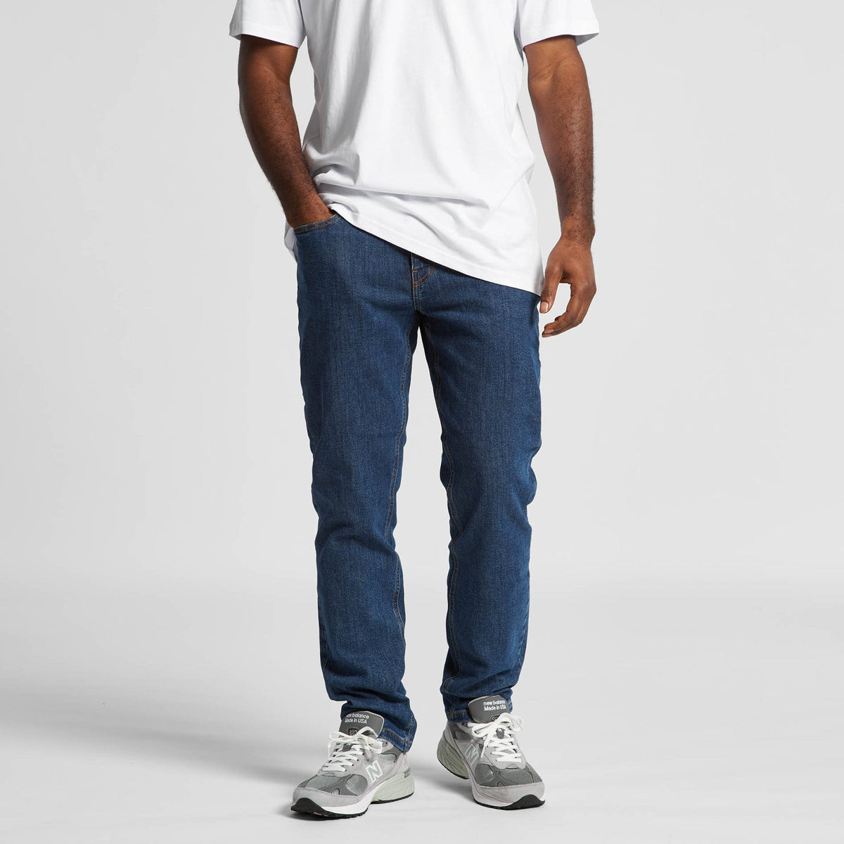 5801-MENS STANDARD JEANS