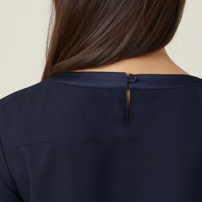 SLEEVELESS LAYERED TOP